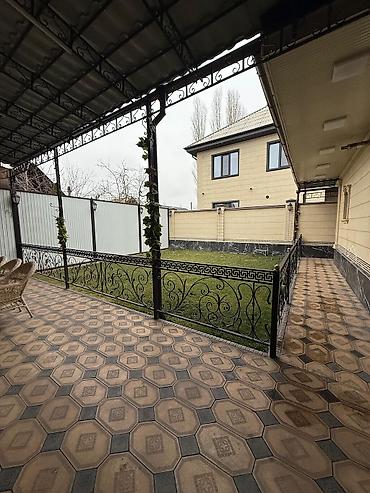 Продажа коттеджей и домов: 🏡 Продается шикарный дом в районе Парка Боталиева! 📍 Локация: ул — 8