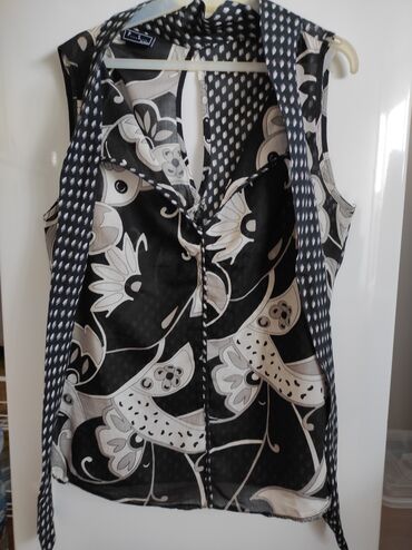 Bluze: S (EU 36), Pamuk, Cvetni, Sa ilustracijom, bоја - Crna na lalafo.rs — 2 Bluze: S (EU 36), Pamuk, Cvetni, Sa ilustracijom, bоја - Crna — 2