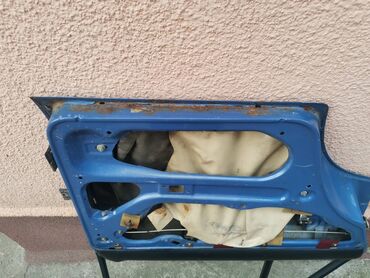 Auto delovi: Vrata zadnja leva Lada 2107 Riva,2105 u plavoj boji ZL1 . Vrata su — 12