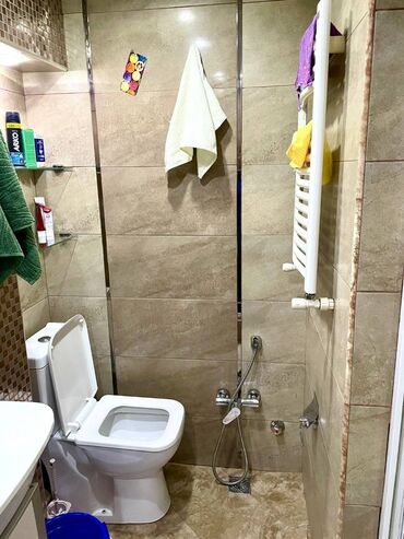 Köhnə tikili: Bakı, 3 otaqlı, Köhnə tikili, m. Nizami, 95 kv. m — 25