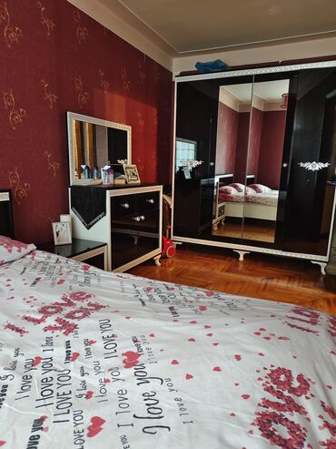 Köhnə tikili: Bakı, Yasamal, 3 otaqlı, Köhnə tikili, m. İçərişəhər, 70 kv. m -da lalafo.az — 9 Köhnə tikili: Bakı, Yasamal, 3 otaqlı, Köhnə tikili, m. İçərişəhər, 70 kv. m — 9