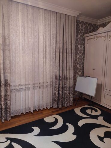 Köhnə tikili: Ev yerlesir 3 cu mkr Turk liseyinin yani 2otaqli 5in 5i Lelinqrad — 9