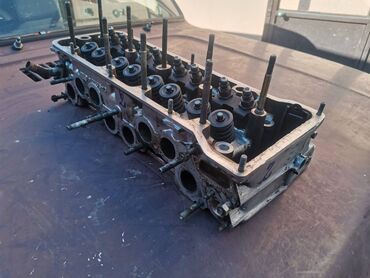 Auto delovi: Glava motor Lada 2121,21213 Niva br.2. Polovna, ocuvana. Skinuta sa — 7