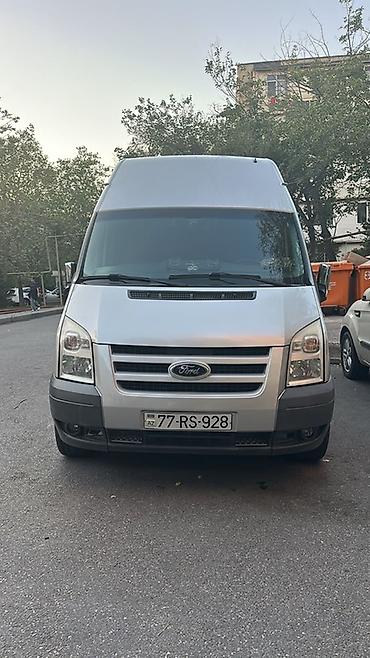Ford: Ford Transit: 2.4 л | 2011 г. 195000 км Бус — 4