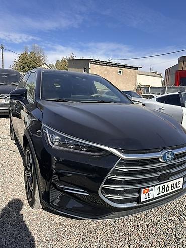 byd tang 2021: BYD Tang: 2022 г., 1.5 л, Автомат, Гибрид, Кроссовер — 2