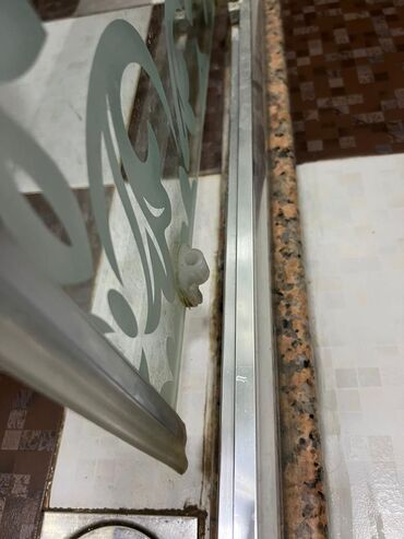 Digər tikinti materialları: Istenilen olcude ve qalinliqda suse ve guzgulerin olcuye gore — 2