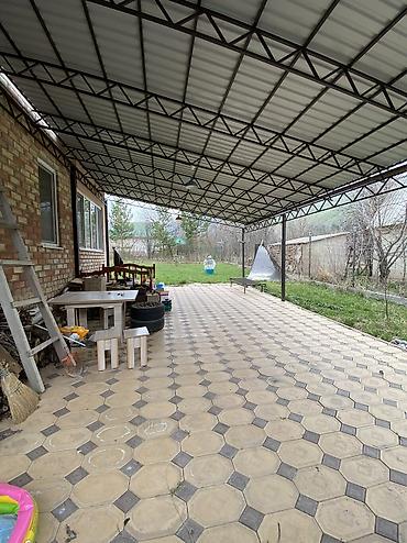 Посуточная аренда домов: 150 м², 3 комнаты, Балкон застеклен, Бронированные двери, Видеонаблюдение — 10