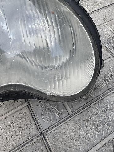 легкий карфакс: Передняя правая фара Mercedes-Benz 2001 г., Б/у, Оригинал, Германия — 2