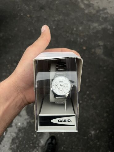 cins pencekler instagram: Наручные часы, Casio, цвет - Белый