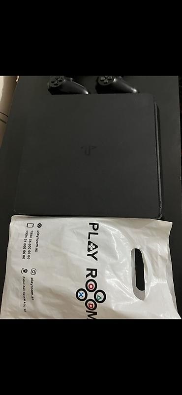 аренда playstation 4: PlayStation 4 Slim oyun konsolu paketi - Model: Sony PlayStation 4 — 2