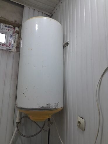 медсестра для капельницы на дому: Elektrik su qızdırıcısı (divara montajlı, silindrik rezervuar) -