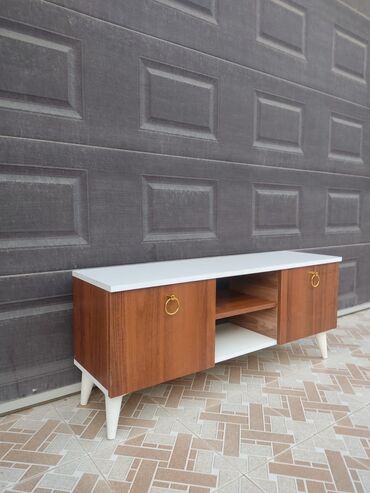 TV altlığı: *TV📺STEND* 90 azn çatdırılma pulsuz(şəhərin içi ətrafı ) Ölçü — 9