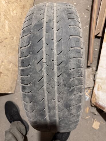 трактор john deere: Шиналар 195 / 65 / R 15, All-season, Колдонулган, Жуп, Жеңил унаалар