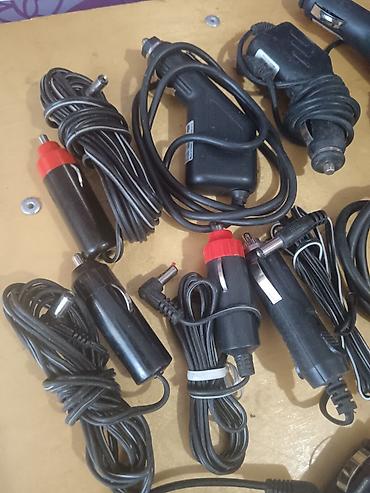 Другая автоэлектроника: Автомобильные зарядные устройства и кабели (набор) Описание: - — 7