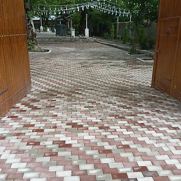 Tikinti işləri: Xidmət: Həyətyanı sahələrdə tam təmir və döşəmə işləri Təklif — 127