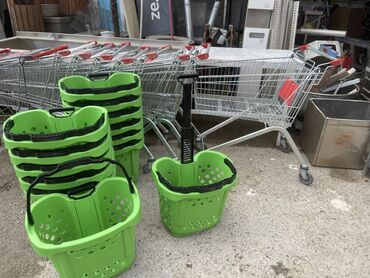 баки для мусора пластиковые: Mağaza avadanlıqları paketi – alış-veriş səbətləri və arabaları