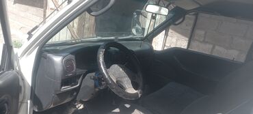 Hyundai: Hyundai Porter: 2000 г., 2.5 л, Механика, Дизель, Универсал