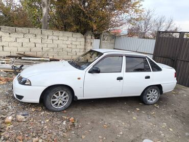 деу джентра: Daewoo Nexia: 2011 г., 0.5 л, Механика, Бензин, Седан