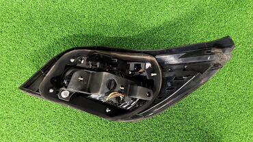 Передние фары: Фонари Е60 рестайлинг. Белый поворотник. По 16000сом.каждый. В — 3