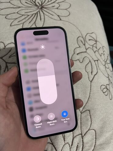 Apple iPhone: IPhone 14 Pro, Б/у, 256 ГБ, Deep Purple, Зарядное устройство, Защитное стекло, Чехол, 79 % — 6