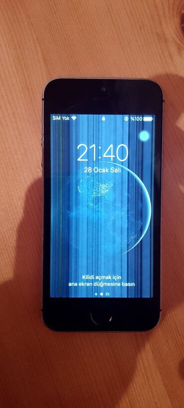 tel halva: IPhone 5s, 16 GB, Jet Black