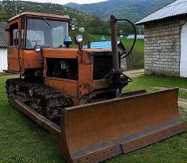 ot və yem uyudən: Paletli buldozer – ağır torpaq işləri üçün güclü xüsusi texnika — 1