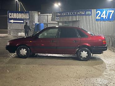 Volkswagen: Volkswagen Passat: 1993 г., 1.8 л, Ручные, Седан — 5