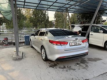 мерседес бенз с: Kia K5: 2017 г., Автомат, Газ, Седан — 1