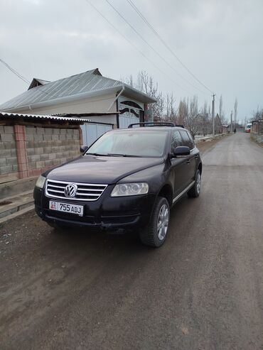 машина токтогулда: Volkswagen Touareg: 2004 г., 0.3 - engine capacity л, Механика, Дизель, Кроссовер