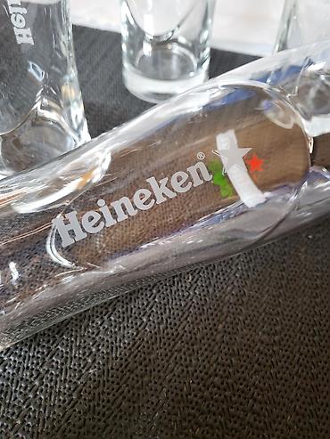 trimer lilly: Case nove,vintaz Heineken za pivo 0,350 L . Case sve na njima odsjaj — 7