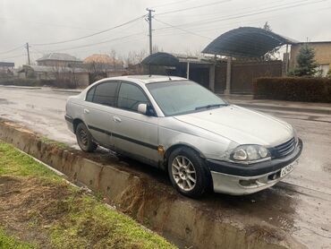 Toyota: Toyota Avensis: 1998 г., 2 л, Механика, Дизель, Седан