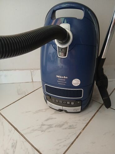 usisivac sa tresacem: 💠Na prodaju usisivač Miele S 8340 Matchwinner Power Line 👉Snaga motora
