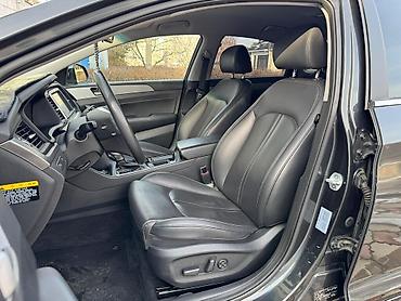 Hyundai: Hyundai Sonata: 2019 г., 2 л, Автомат, Газ, Седан — 18