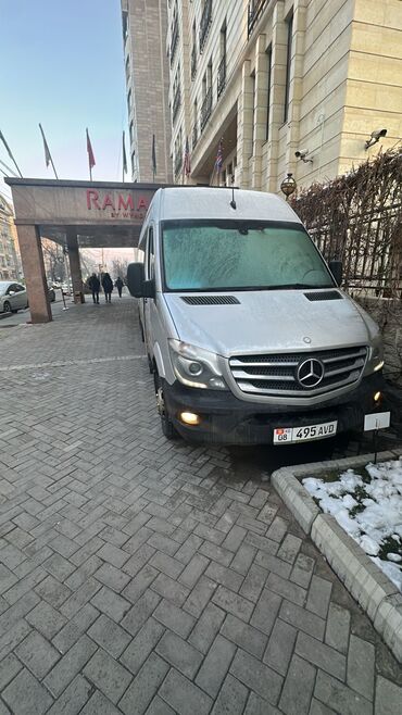Автобусы и маршрутки: Автобус, Mercedes-Benz, 2.2 л, 16-21 мест — 2