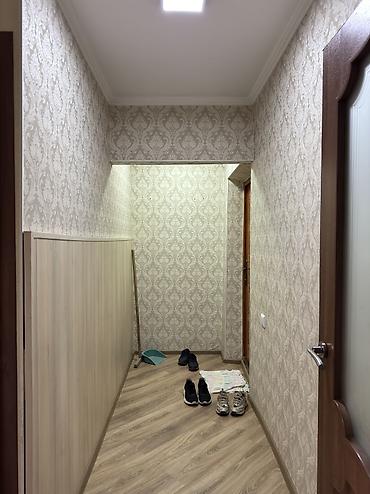 продаю квартиру 7мкр: 1 комната, 32 м², 104 серия, 3 этаж, Косметический ремонт — 5