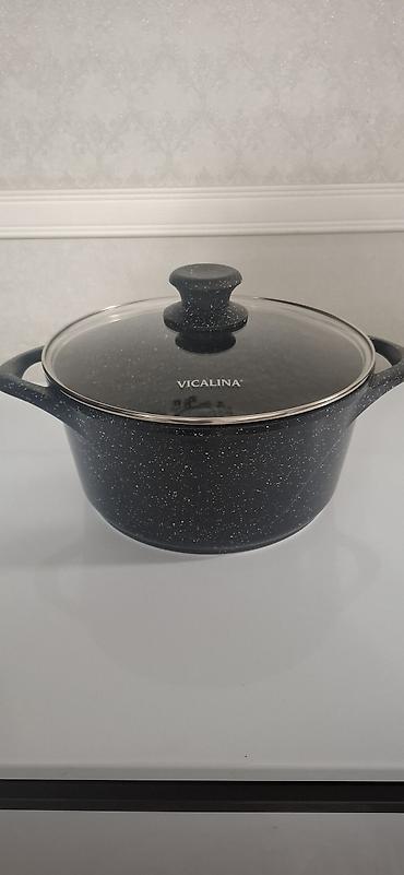 викалина казан: Кастрюля Vicalina VL-0128, серия Smile - Диаметр: 28 см - Объем: 7,4 — 1