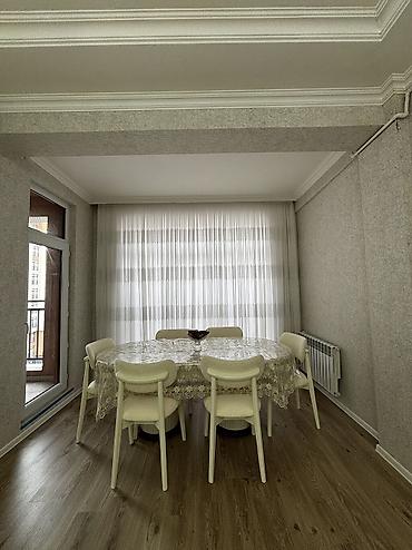 agdasda ev: 2 otaqlı, Yeni tikili, 77 kv. m — 8