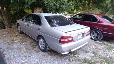 Nissan: Nissan Laurel: 2000 г., 2 л, Автомат, Бензин, Седан