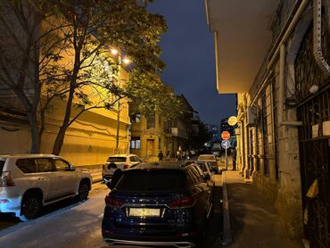 Köhnə tikili: Bakı, 3 otaqlı, Köhnə tikili, 120 kv. m — 29