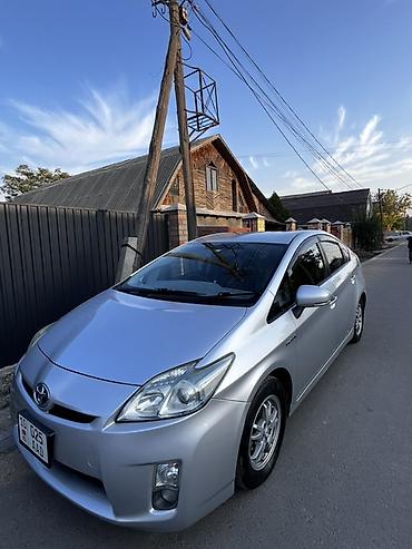tayota progres: Toyota Prius: 2011 г., 1.8 л, Вариатор, Гибрид, Хэтчбэк — 4