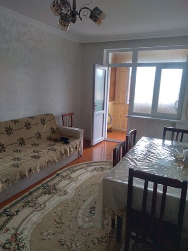 студия квартира: Gəncə, 3 otaqlı, Köhnə tikili, 62 kv. m