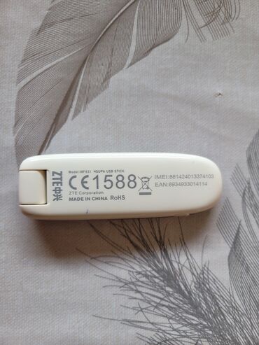 Modemlər və şəbəkə avadanlıqları: ZTE şirkətinin istehsalı olan MF631 HSDPA USB stiki. Kompakt dizaynı