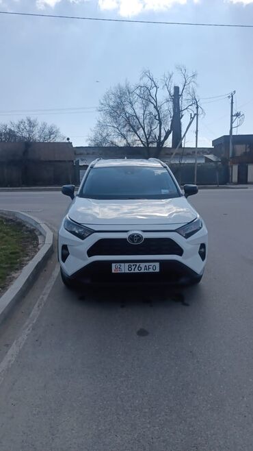 Toyota: Toyota RAV4: 2020 г., 2.5 л, Автомат, Бензин, Кроссовер