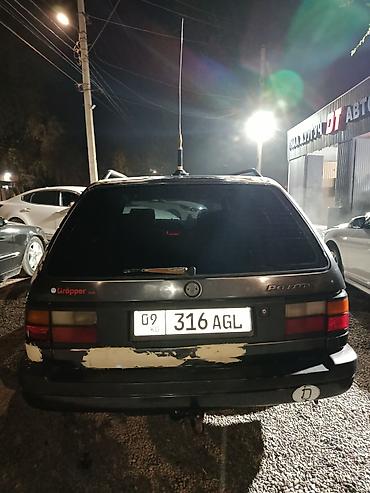 pass: Volkswagen Passat Variant: 1988 г., 1.8 л, Механика, Бензин, Универсал — 7