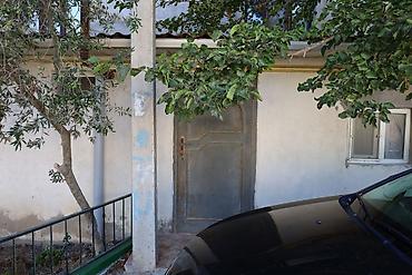 Həyət evləri və villaların satışı: 6 otaqlı, 300 kv. m, Orta təmir — 36
