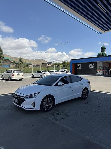 Hyundai Avante: 2018 г., 1.6 л, Вариатор, Бензин, Седан lalafo.kg да — 1 Hyundai Avante: 2018 г., 1.6 л, Вариатор, Бензин, Седан — 1
