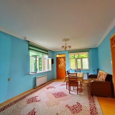 Günlük kirayə evlər: 90 kv. m, 4 otaqlı — 2