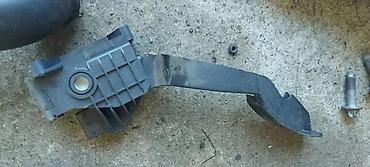 4x98 r17: FIAT GRANDE PUNTO PEDALA GASA 1.3 MULTIJET | Ispravno — 1