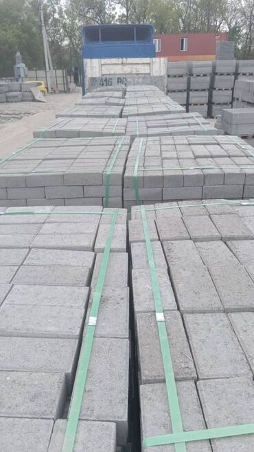 Дорожные бордюры: Дорожный бордюр, Прессованный, Бетонный, Новый — 6