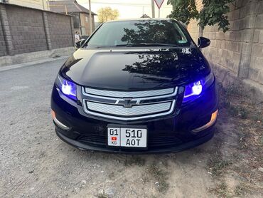буровой техника: Chevrolet Volt: 2013 г., 1.4 л, Вариатор, Гибрид, Хэтчбэк